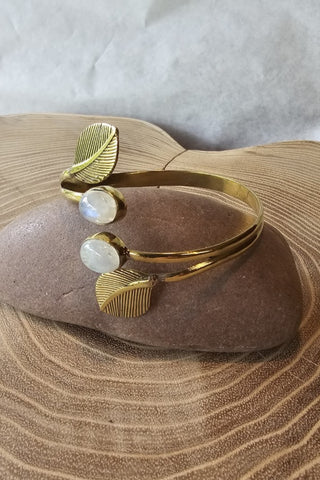 Leaves and Gems Armband Messing