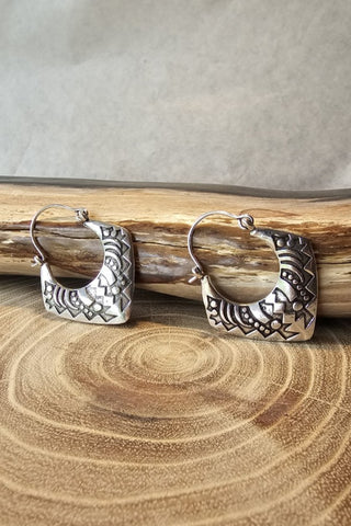 Aztec Oorbellen van verzilverd messing