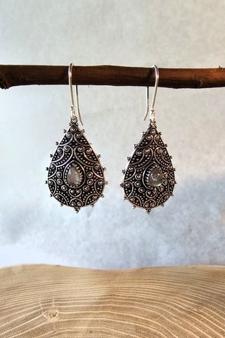 Flower Drops oorbellen verzilverd Messing