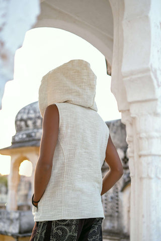 Oryn Vest Natural