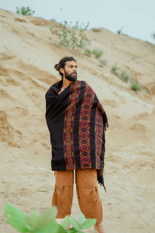 Khullu Shawl Zwart