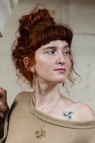 Aurora Leaves Oorbellen Messing