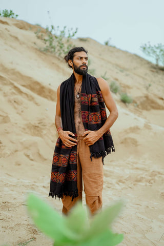 Khullu Shawl Black