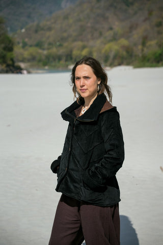 Leafed Jacket Black