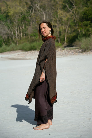 Zenith Poncho Aarde