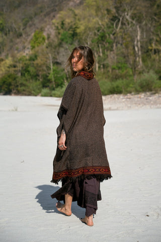 Zenith Poncho Aarde